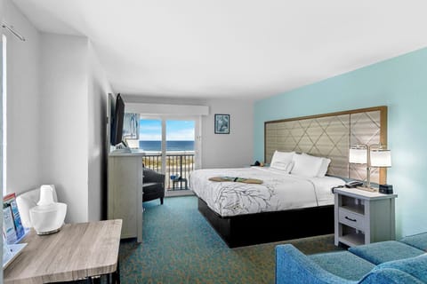 Grand Room, 1 King Bed, Balcony, Ocean View | Egyptian cotton sheets, premium bedding, down comforters, pillowtop beds