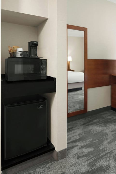 Premium bedding, pillowtop beds, in-room safe, desk