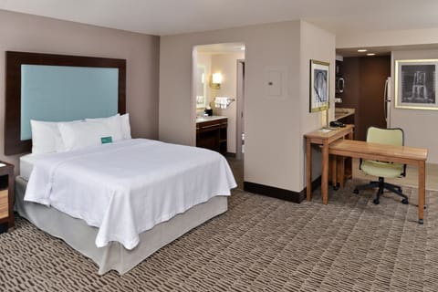 In-room safe, desk, laptop workspace, iron/ironing board