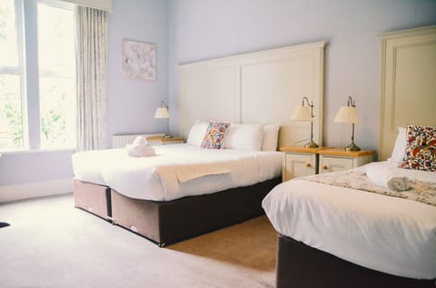 Business Quadruple Room | In-room safe, free WiFi