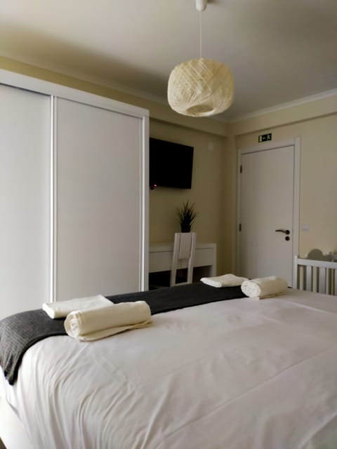 Superior Room | 1 bedroom, in-room safe, individually decorated, individually furnished