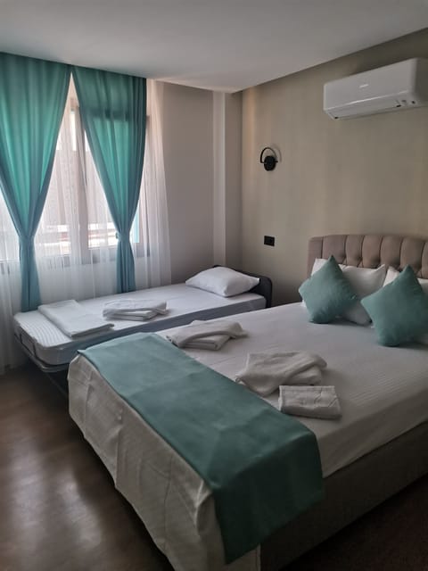 Economy Room, Non Smoking | Egyptian cotton sheets, premium bedding, Select Comfort beds, free WiFi