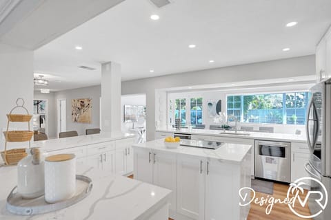 House | Private kitchen | Paper towels