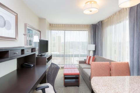 Desk, iron/ironing board, WiFi (free), bed sheets