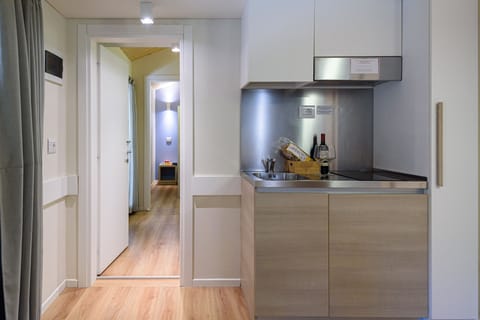 Chalet, 3 Bedrooms (Elba) | Private kitchen | Fridge, stovetop, cookware/dishes/utensils