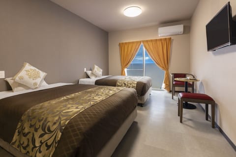 Basic Twin Room