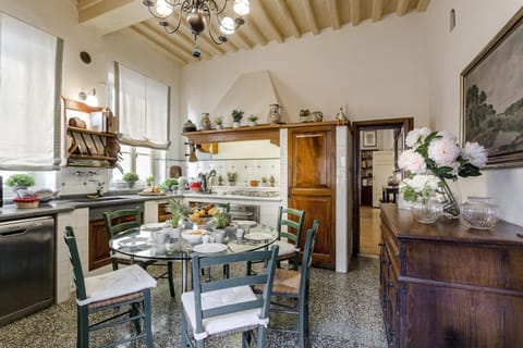 Apartment | 4 bedrooms