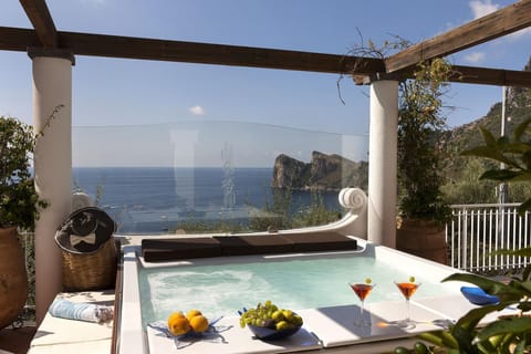 House, Smoking | 7 bedrooms