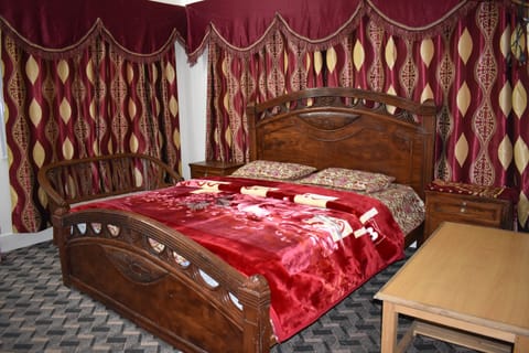 Double Room | WiFi (free)