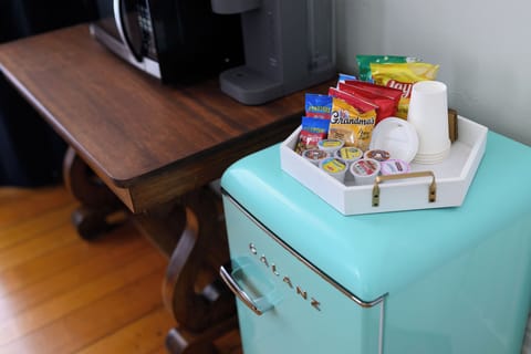 Grand Suite, 1 King Bed, Non Smoking, Ground Floor | Premium bedding, down comforters, pillowtop beds, individually decorated