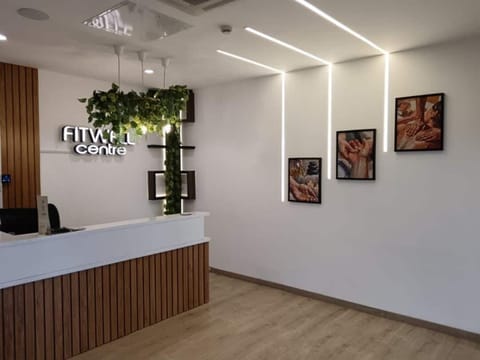 Couples treatment rooms, Turkish bath, body treatments, hydrotherapy