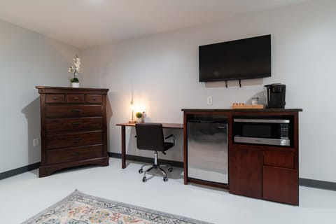 Blackout drapes, soundproofing, iron/ironing board, free WiFi