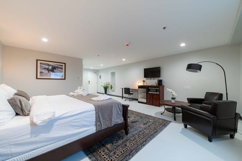 Classic Single Room | Blackout drapes, soundproofing, iron/ironing board, free WiFi