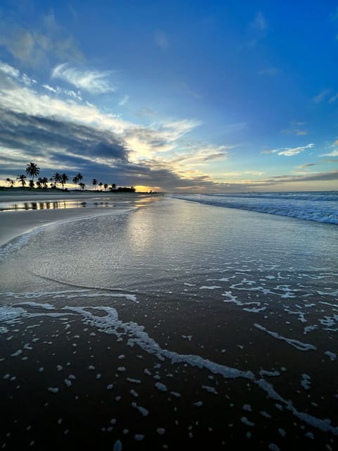 Beach nearby, white sand, free beach cabanas, sun loungers