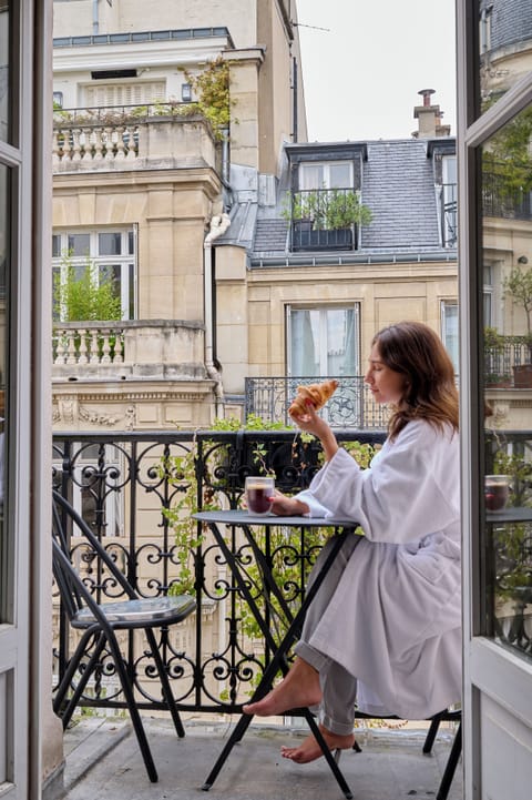 Deluxe Double Room, Balcony | Balcony