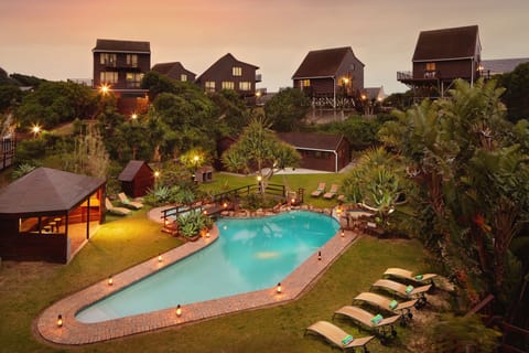 Outdoor pool, sun loungers