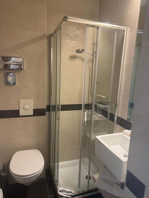 Minibar, in-room safe, desk, blackout drapes