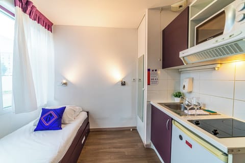 In-room safe, individually furnished, desk, soundproofing