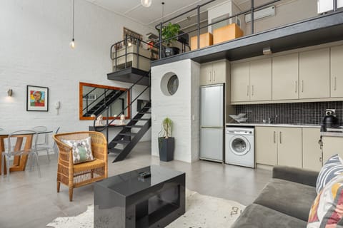 Classic Apartment | Living area | Flat-screen TV