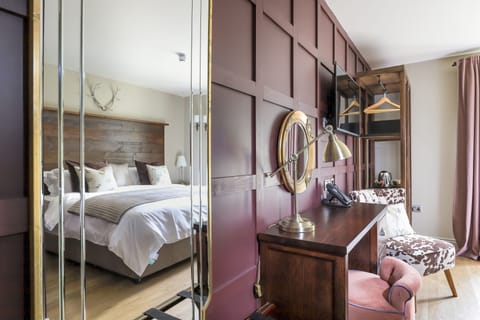 Deluxe Double or Twin Room | Premium bedding, in-room safe, individually decorated