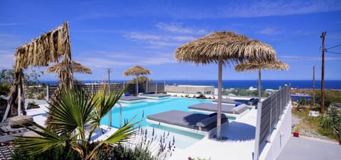Junior Suite, Sea View | 1 bedroom, minibar, individually decorated, individually furnished