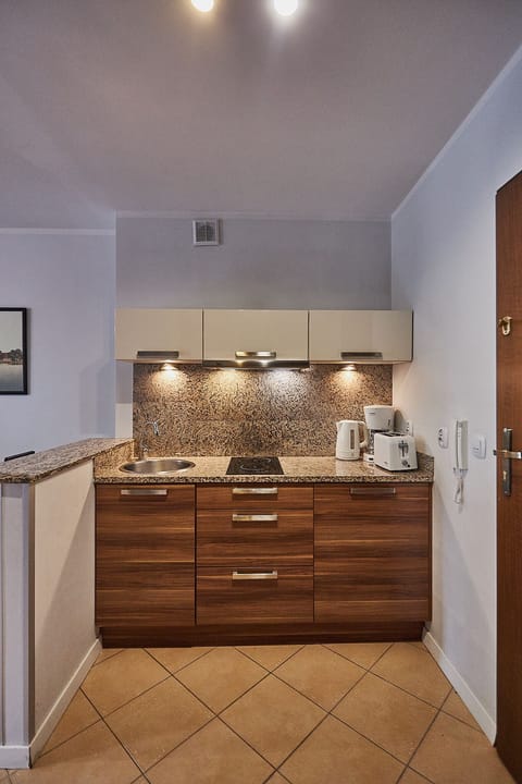 Standard Apartment | Private kitchen | Fridge, coffee/tea maker, electric kettle, toaster