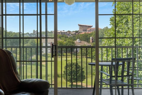 Condo, Multiple Beds, Balcony, Golf View (Spring Creek Escape) | Interior