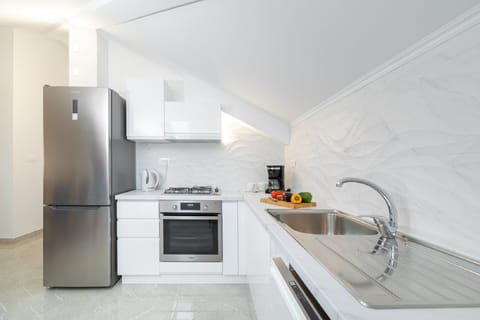 Apartment (Two bedroom Apartment with Terrace an) | Private kitchen | Fridge