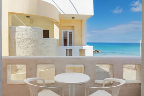 Beach/ocean view