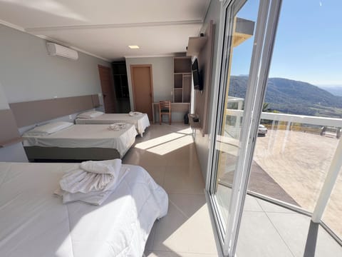 Economy Double Room | Hypo-allergenic bedding, desk, free WiFi, bed sheets