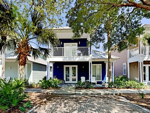 Studio (3 Bedrooms) | Exterior