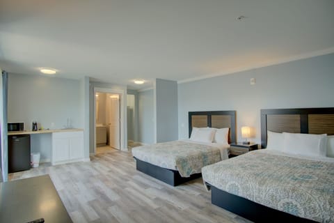Deluxe Double Room | Desk, free WiFi, bed sheets