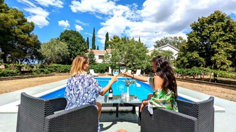 House (Three bedroom Holiday Home with swimm) | Pool