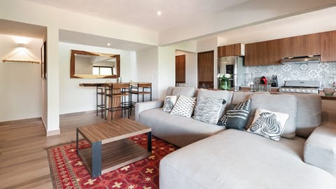 Family Apartment | Living area | TV