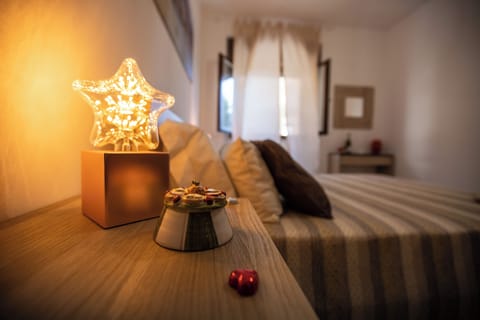 Apartment, 3 Bedrooms, Accessible, Smoking | 4 bedrooms