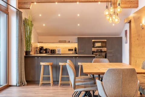 House | 5 bedrooms