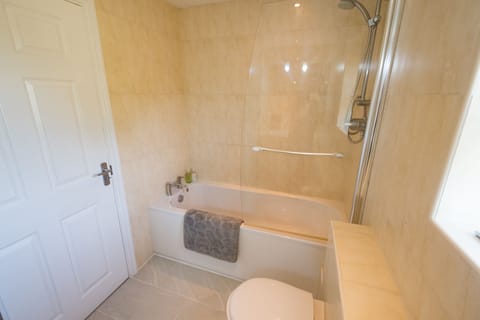 Classic Double Room, Accessible, Ensuite | Bathroom
