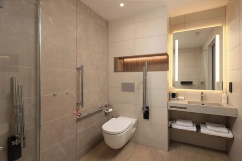 Shower, free toiletries, hair dryer, towels