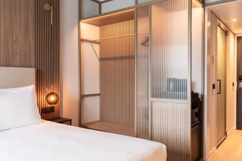 In-room safe, desk, laptop workspace, soundproofing