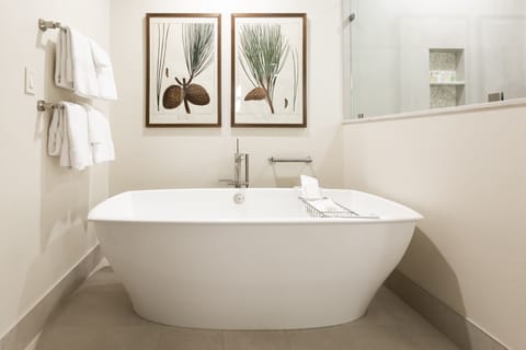 Room, 1 Bedroom | Bathroom