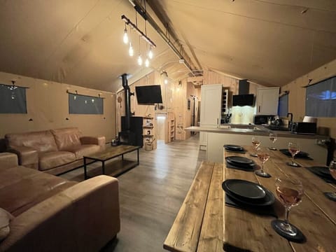 Tent, Private Bathroom | Lounge