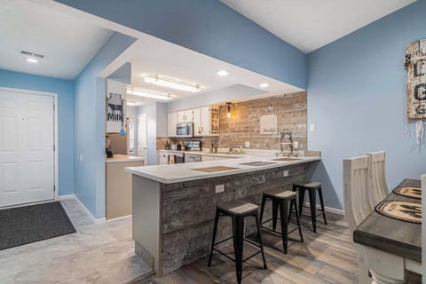 Condo, Multiple Beds, Pool Access, Golf View (Gathering Place at the Foothills ) | Private kitchen | Coffee/tea maker