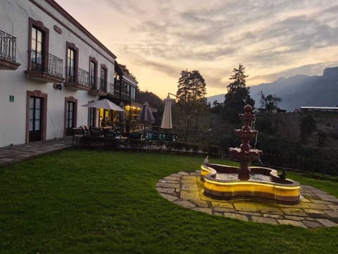 Standard Double Room | Premium bedding, down comforters, individually decorated