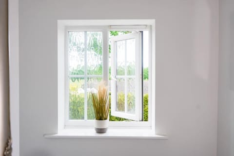 3 bedrooms, laptop workspace, iron/ironing board, free WiFi