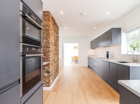 Fridge, dishwasher, electric kettle, toaster