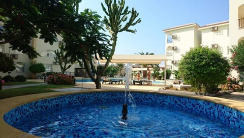 Apartment | Pool | Outdoor pool