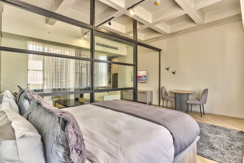 City Studio, 1 Bedroom, City View | Desk, soundproofing, iron/ironing board, free WiFi