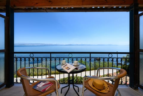 Deluxe Double Room, Balcony, Sea View | Memory foam beds, desk, soundproofing, iron/ironing board