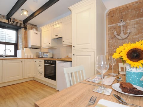 Fridge, dishwasher, electric kettle, toaster