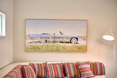 Suite | Free WiFi, bed sheets